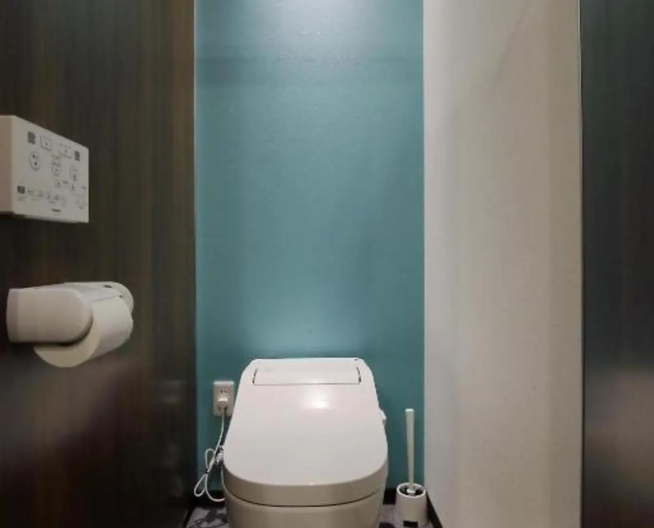 Bee-Hive Sugamo - Male Only Hostel Tokyo 0*,